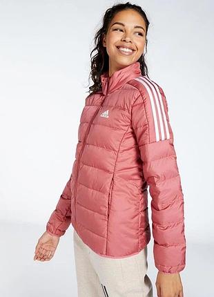 Жіноча пухова куртка adidas оригінал.