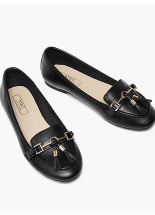 Чорні жіночі лофери від m&s, 39 розміру