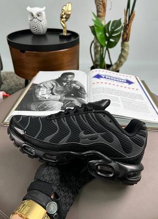 Nike air max plus new reflektive all black