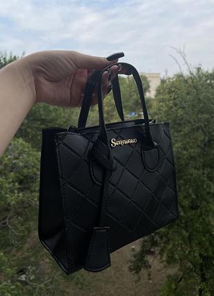 ✨ маленька сумка — великий стиль 🖤 в наявності