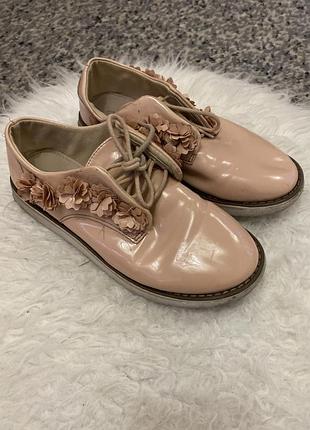 Лакові туфлі для дівчинки zara 70726