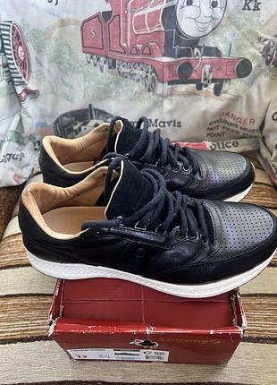 Новые мужские кожаные кроссовки saucony freedom runner black на полный 45 размер
