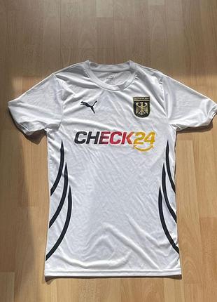 Сортивная футболка для футбола puma