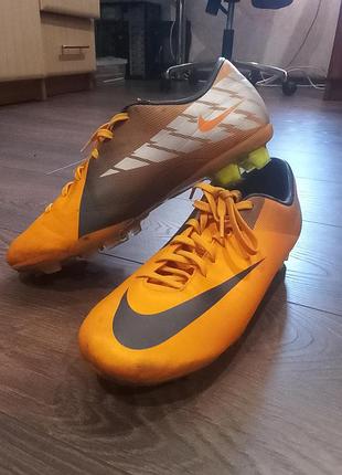 Бутси nike для футболу