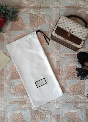 Пыльник от gucci, 21*44