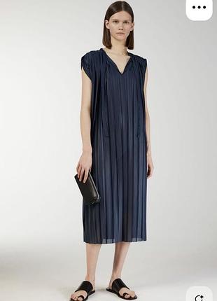 2026 рік! arket довга сукня  pleated jersey dress,
