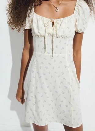 Коротенька віскозна сукня h&m
