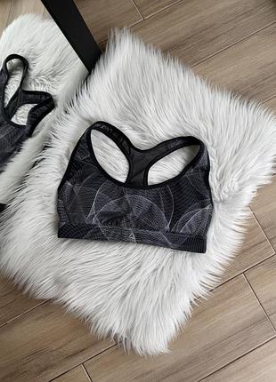 Спортивний топ reebok
