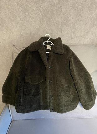 Шубка-куртка тедди zara в цвете хаки
