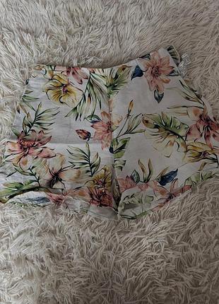 Лляні тропічні шорти від zara бренд: zara розмір: 13-14 років / 164 см (чудово сідає на дорослий розмір xs/s,