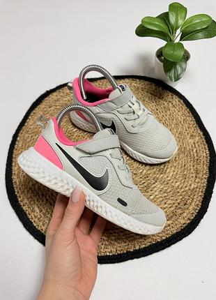 Кросівки nike для дівчинки