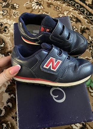 Темно-сині дитячі кросівки new balance 373 27,5 р 17 см