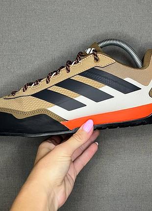 Кроссовки adidas terrex 43 р