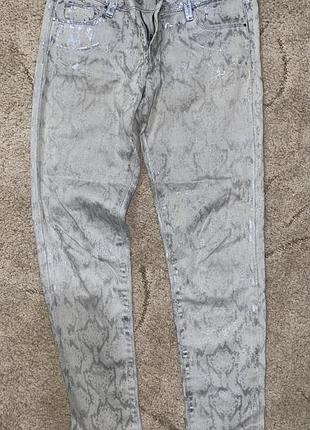 Продам джинси guess