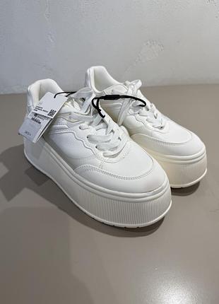 Кросівки жіночі zara на платформі 36 білі