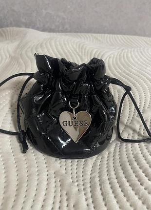 Косметичка guess