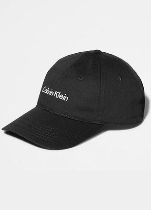 Кепка calvin klein