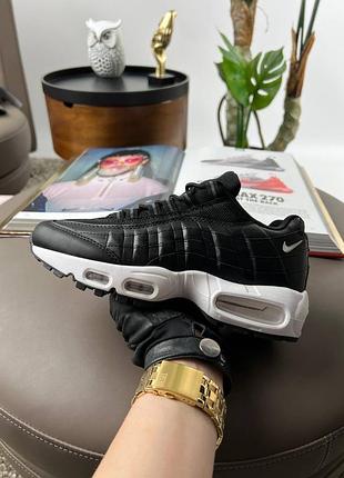 Nike air max 95 black white