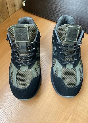 Мега кросівки ( колаборація new balance +stone island) нові. оригінал. виробник англія. розмір 41-41.5