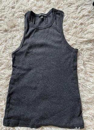 Темно-сіра майка-топ emporio armani  бренд: emporio armani (лінійка underwear)  розмір: s  колір: темно-сірий (вугільний)