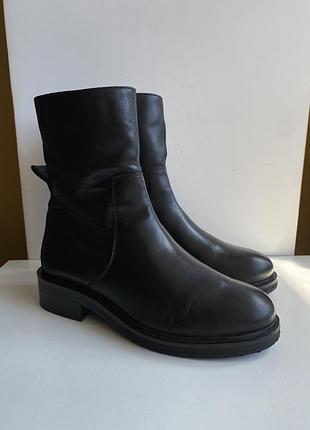 Жіночі черевики m&s 39.5
