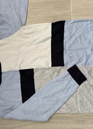 Кофта m&co 4
