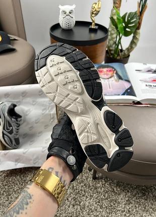 Nike shield  grey 4