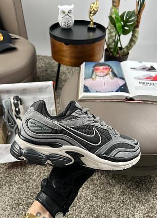 Nike shield  grey 7