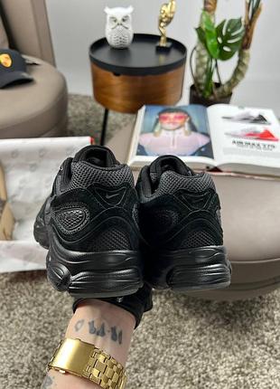 Nike shield  dark grey black 8