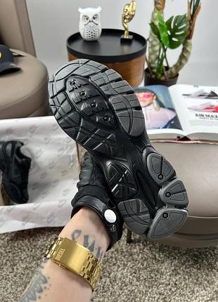 Nike shield  dark grey black 4