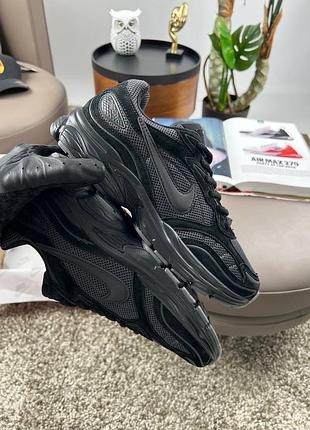 Nike shield  dark grey black 9