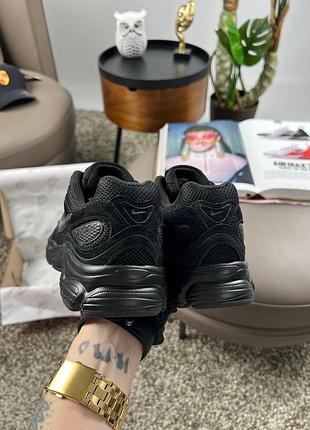 Nike shield  all black 8