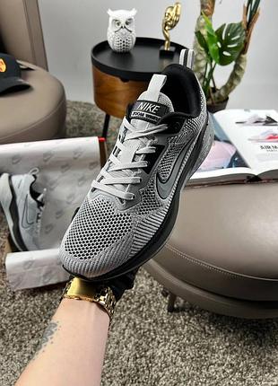 Nike zoom winflo light grey 3