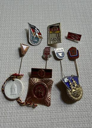 Значки німечінна