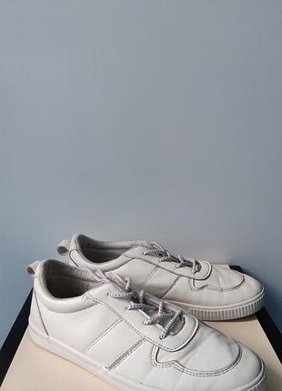 Кроссовки, сникерсы reserved, 39 г.