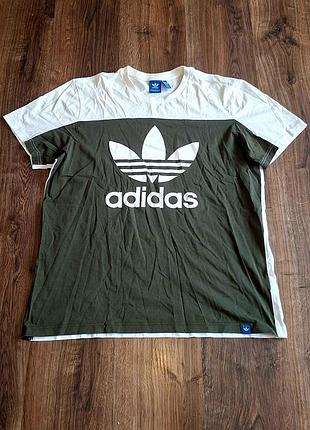 Мужская уникальная футболка adidas original с большим лого оригинал