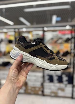 Кроссовки женские gap оригинал