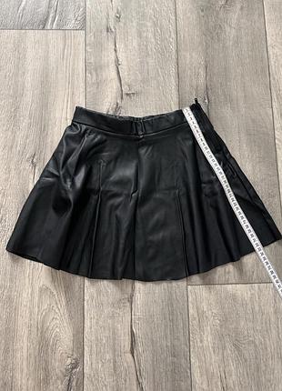 Юбка кожаная для девочки h&m 7/8 лет в школу шкіряна юбка в школу