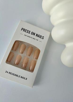Накладні нігті багаторазові press on nails нюдові бежеві глянцеві, набір типс для манікюру 24 шт, код 1047