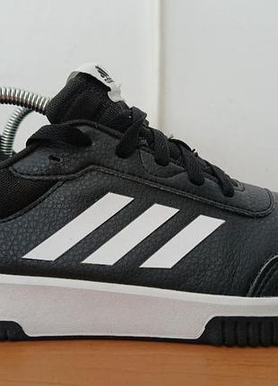 Кросссовки фирми adidas оригинал