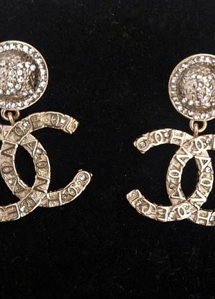 Сережки chanel