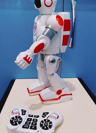 Робот xtrembots шпигун stem