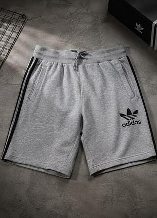 Чоловічі шорти adidas originals
