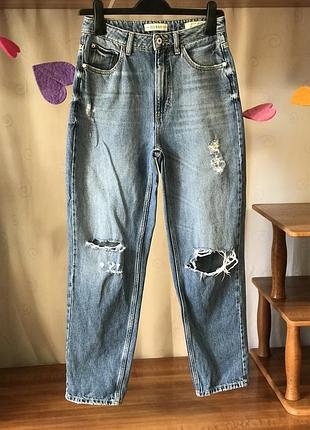 Рвані джинси мом guess