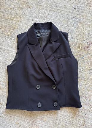 Безрукавка zara