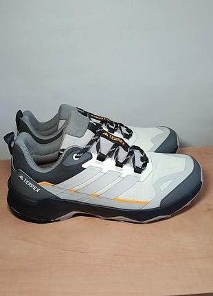 Треккинговые кроссовки adidas terrex skychaser ax5 44р.