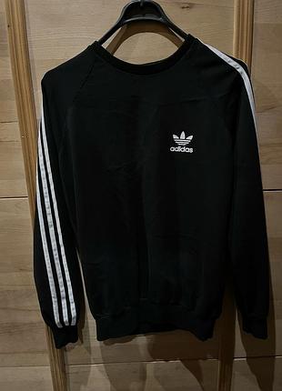 Кофта чоловіча adidas чорна з білими смужками