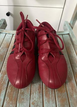 Красовки adidas 36,червоні