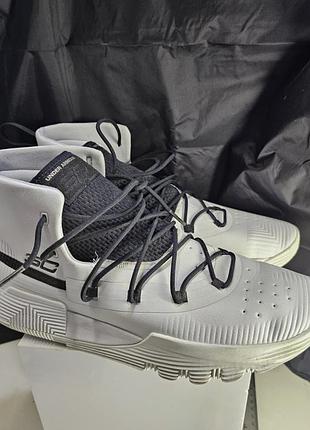 Кросівки under armour