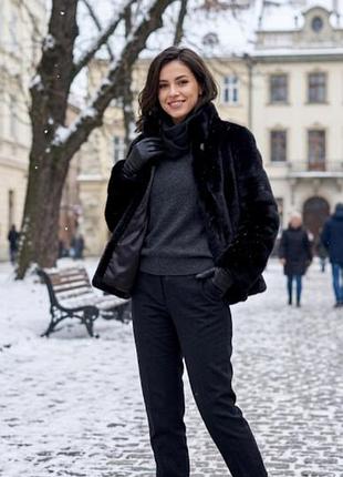 Шубка укороченная автоледи черная pull &amp; bear s